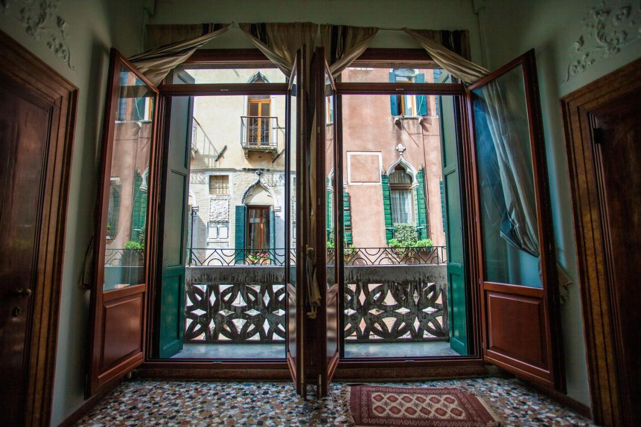 Youth Palace Venecia